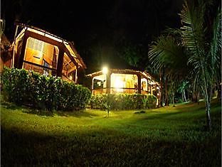 Angol Point Beach Resort By Sheridan Villas Balabag  Exterior photo